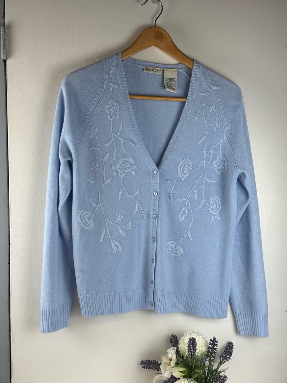 White Stag Light Blue Floral V-Neck Cardigan